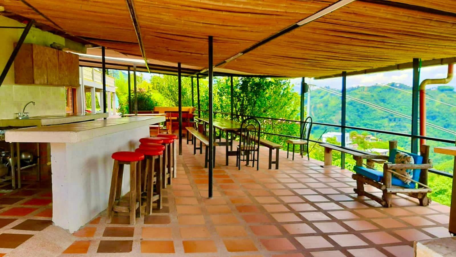 Mountain View Hostel San Peregrino Exteriör bild